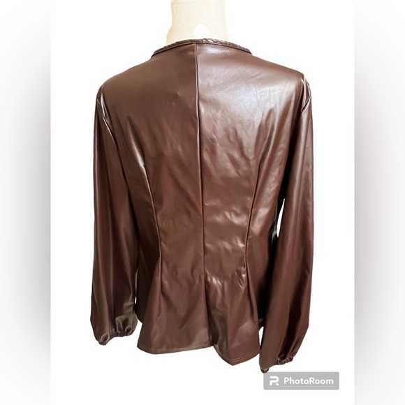 SHEINSXY brand jacket. Size 1XL. NWT. - Picture 2 of 4